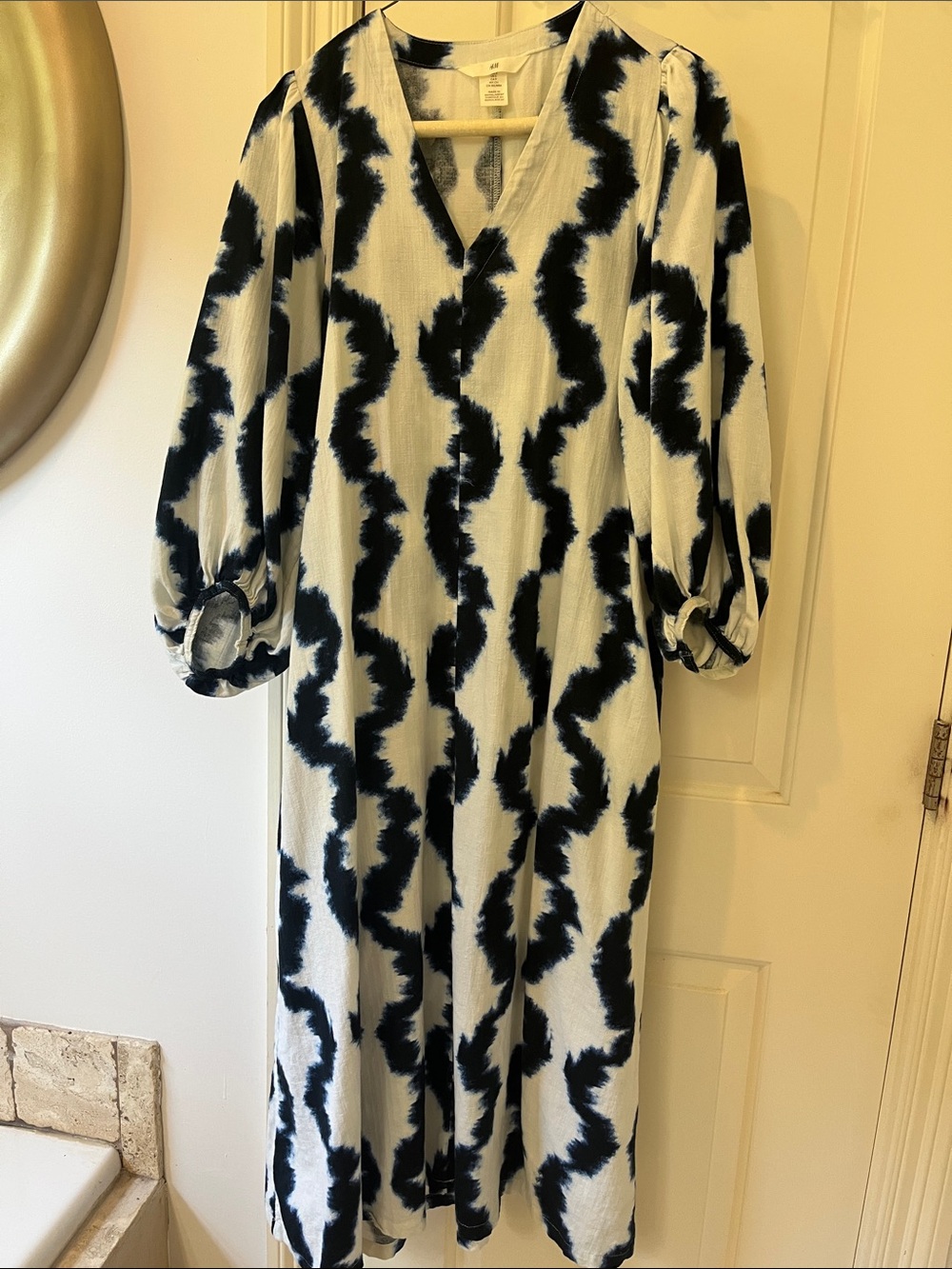 H&M Navy & White V-Neck Patterned Midi Dress